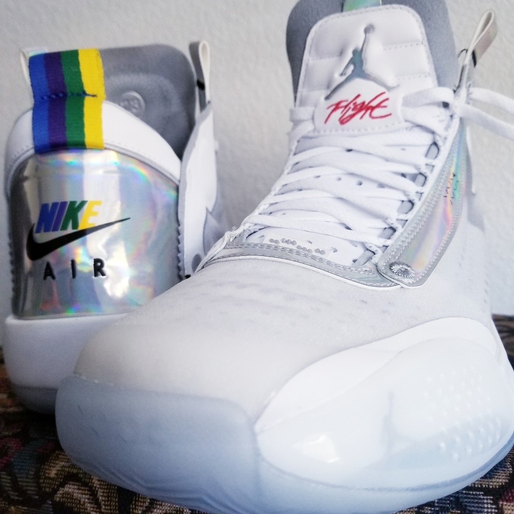 AIR JORDANS 34
